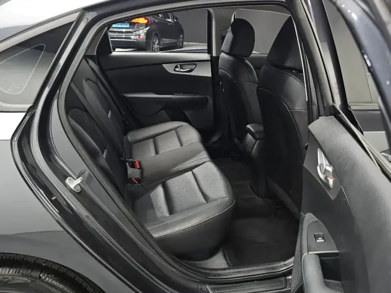 2021 Kia K3 с пробегом 124 850 км