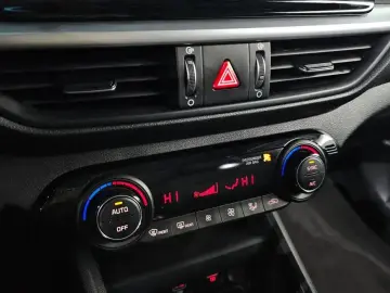 2021 Kia K3 с пробегом 124 850 км
