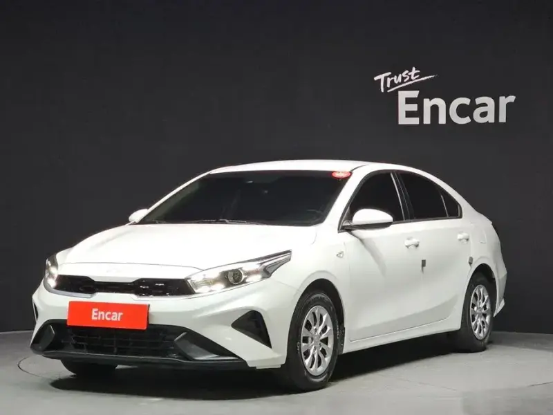 2022 Kia K3 с пробегом 33 918 км