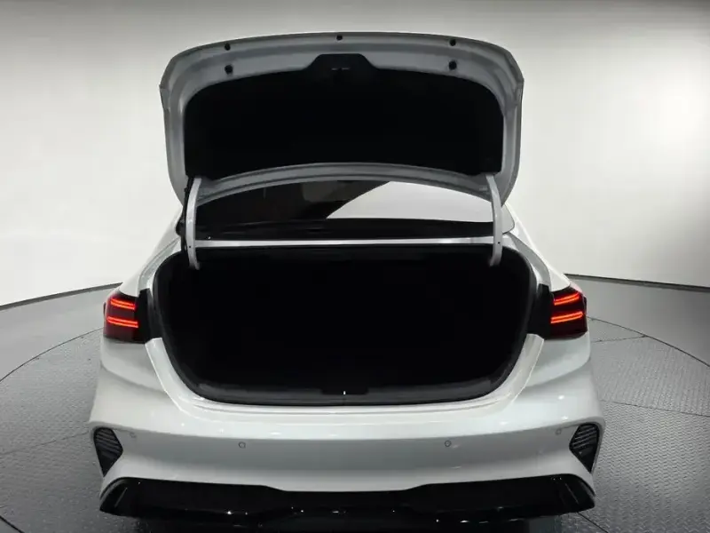 2021 Kia K3 с пробегом 62 333 км