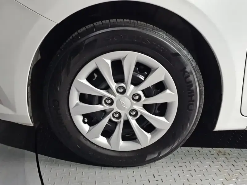 2022 Kia K3 с пробегом 33 918 км