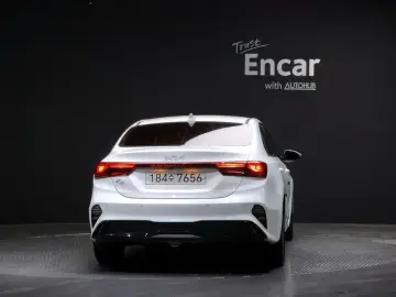 2021 Kia K3 с пробегом 107 706 км