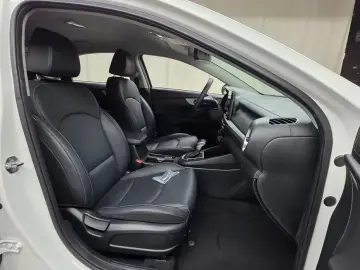 2021 Kia K3 с пробегом 140 064 км