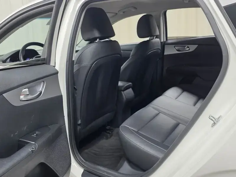 2021 Kia K3 с пробегом 140 064 км