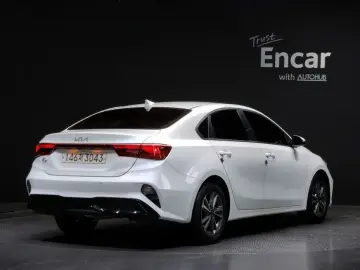 2021 Kia K3 с пробегом 106 210 км