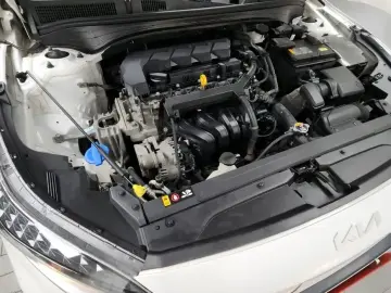2021 Kia K3 с пробегом 106 210 км