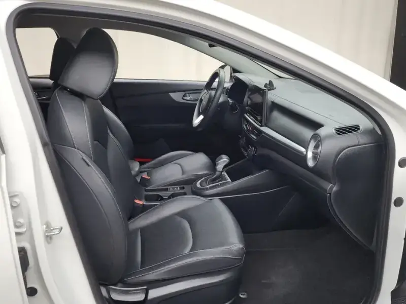 2021 Kia K3 с пробегом 106 210 км