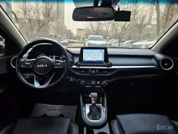 2022 Kia K3 с пробегом 39 973 км
