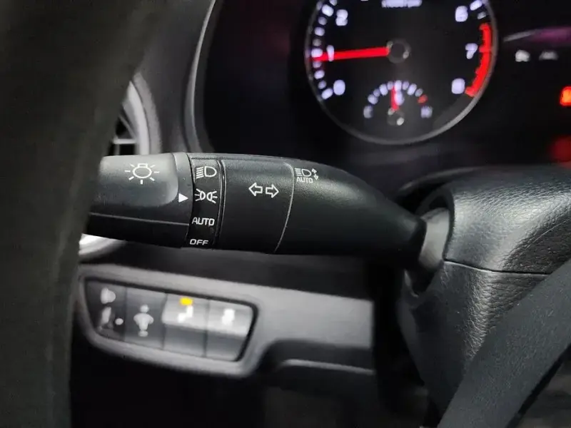 2021 Kia K3 с пробегом 106 210 км