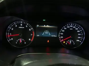 2022 Kia K3 с пробегом 76 745 км