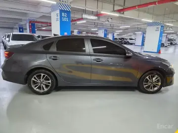 2021 Kia K3 с пробегом 118 393 км