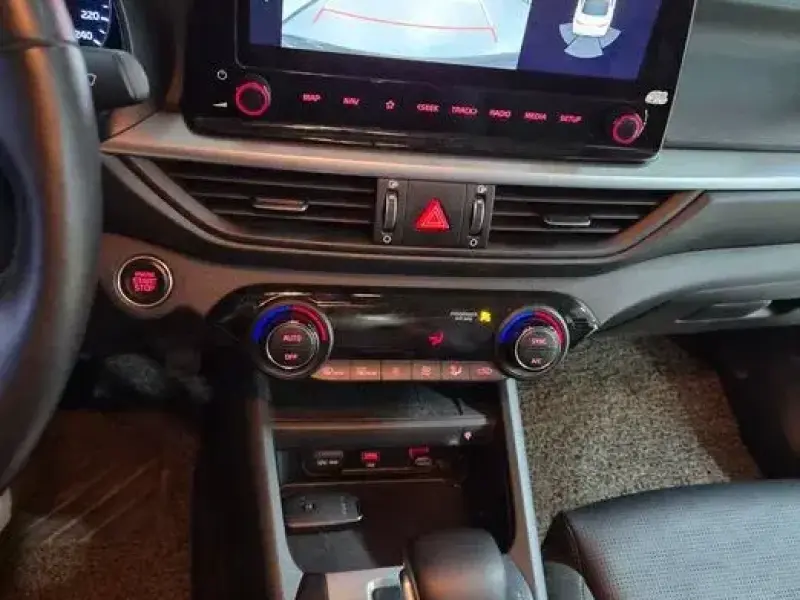 2021 Kia K3 с пробегом 118 393 км