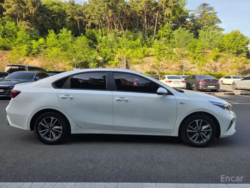 2021 Kia K3 с пробегом 53 580 км