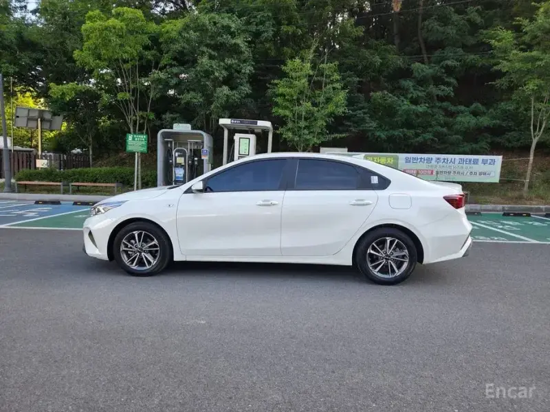 2021 Kia K3 с пробегом 53 580 км