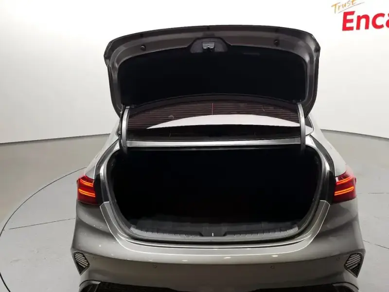 2021 Kia K3 с пробегом 76 881 км