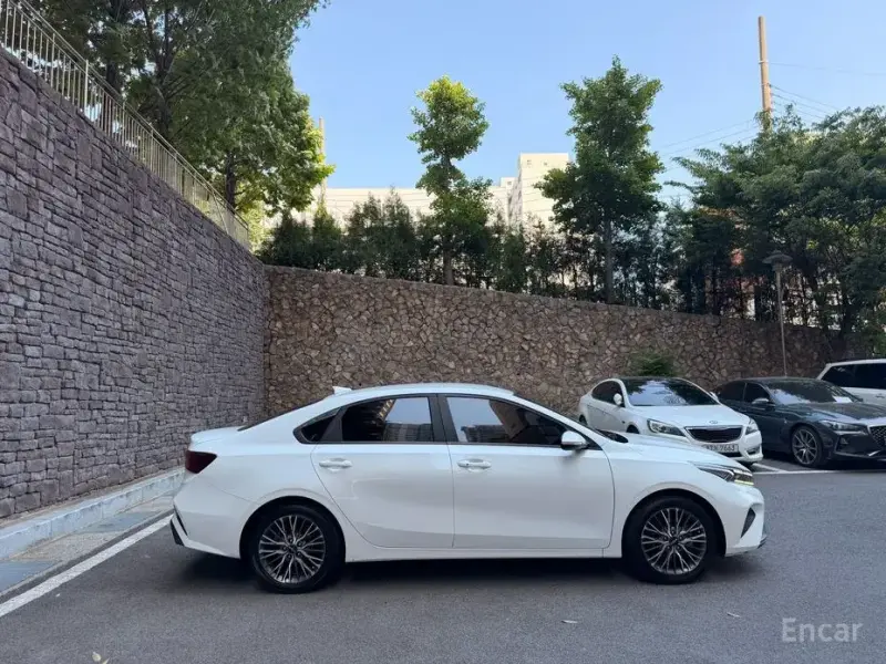 2022 Kia K3 с пробегом 53 929 км