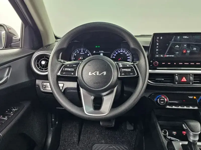 2022 Kia K3 с пробегом 35 495 км