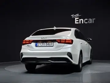 2021 Kia K3 с пробегом 57 540 км