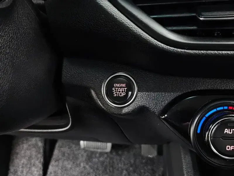 2022 Kia K3 с пробегом 35 495 км