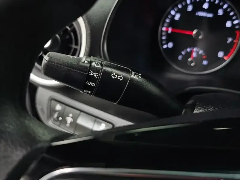 2022 Kia K3 с пробегом 35 495 км