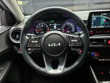 2021 Kia K3 с пробегом 57 540 км