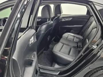 2022 Kia K3 с пробегом 35 495 км