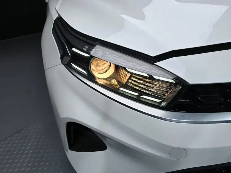 2021 Kia K3 с пробегом 57 540 км