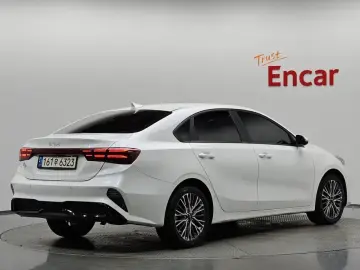 2021 Kia K3 с пробегом 55 910 км