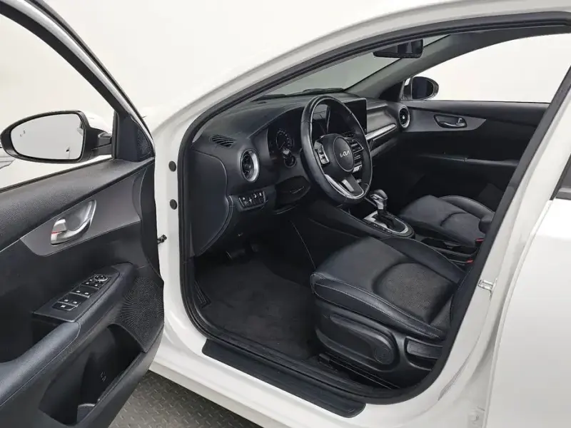 2021 Kia K3 с пробегом 55 910 км