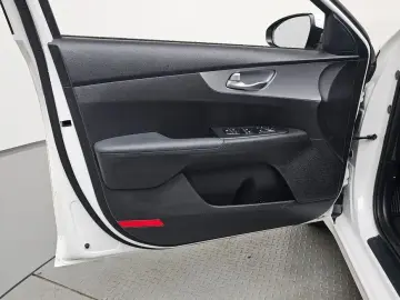 2021 Kia K3 с пробегом 55 910 км