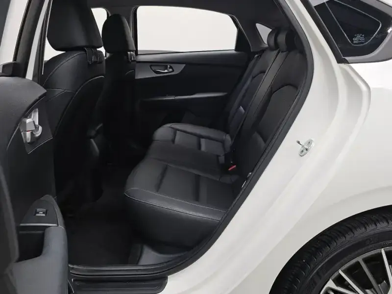 2021 Kia K3 с пробегом 55 910 км