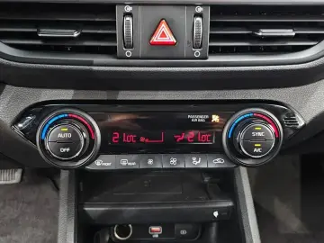 2021 Kia K3 с пробегом 55 910 км