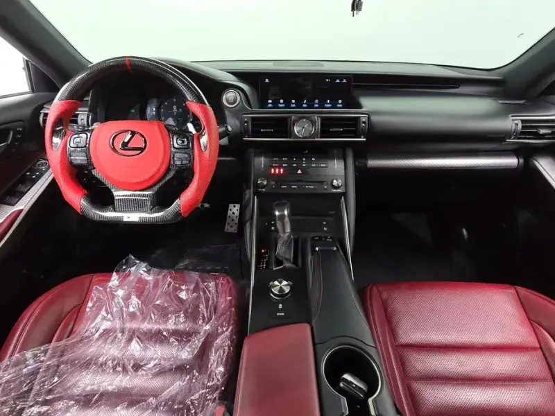 2019 Lexus IS с пробегом 101 037 км