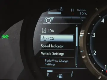 2019 Lexus IS с пробегом 101 037 км