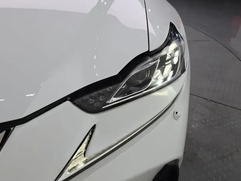 2019 Lexus IS с пробегом 101 037 км