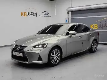 2018 Lexus IS с пробегом 92 396 км