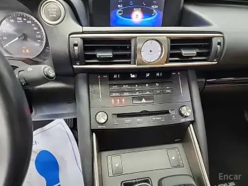 2018 Lexus IS с пробегом 92 396 км