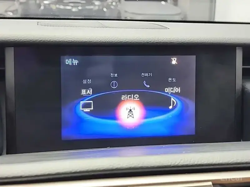 2018 Lexus IS с пробегом 92 396 км