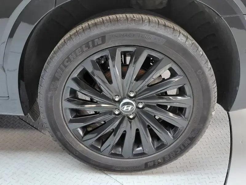 2023 Hyundai Palisade с пробегом 106 969 км