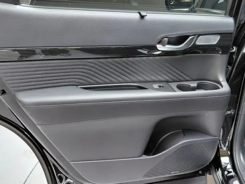 2023 Hyundai Palisade с пробегом 106 969 км