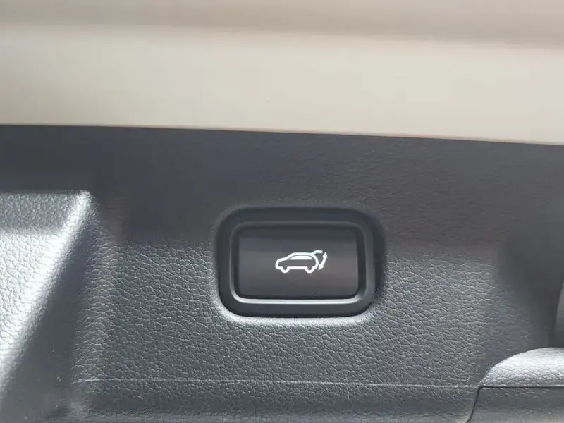 2023 Hyundai Palisade с пробегом 27 802 км