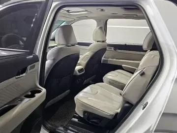 2023 Hyundai Palisade с пробегом 19 427 км
