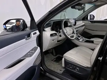 2023 Hyundai Palisade с пробегом 27 528 км