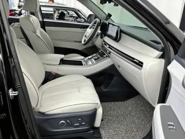 2023 Hyundai Palisade с пробегом 27 528 км