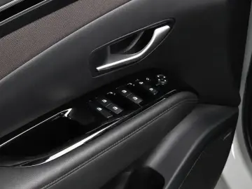 2023 Hyundai Tucson с пробегом 13 932 км