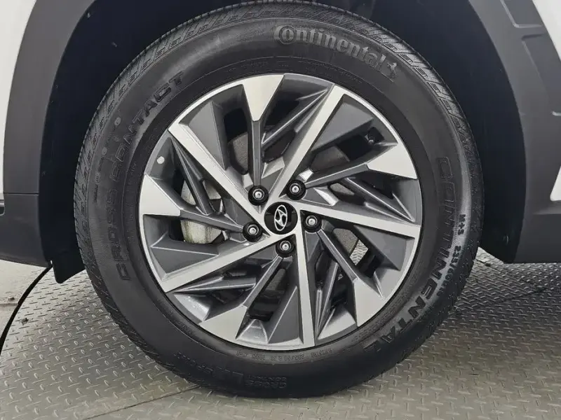 2023 Hyundai Tucson с пробегом 40 069 км