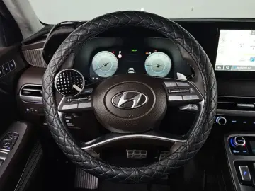 2023 Hyundai Palisade с пробегом 25 392 км