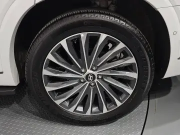 2023 Hyundai Palisade с пробегом 25 392 км