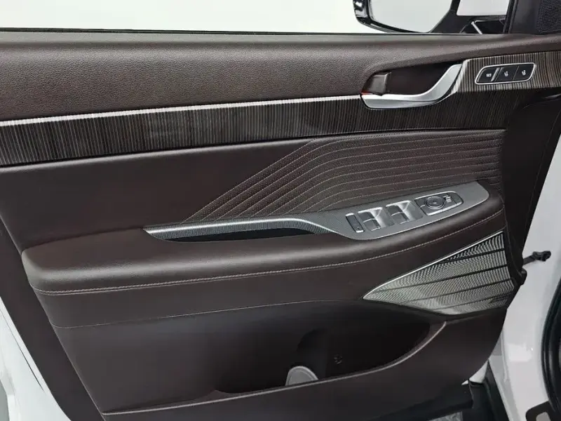 2023 Hyundai Palisade с пробегом 25 392 км