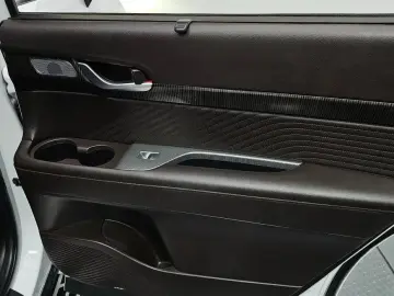 2023 Hyundai Palisade с пробегом 25 392 км